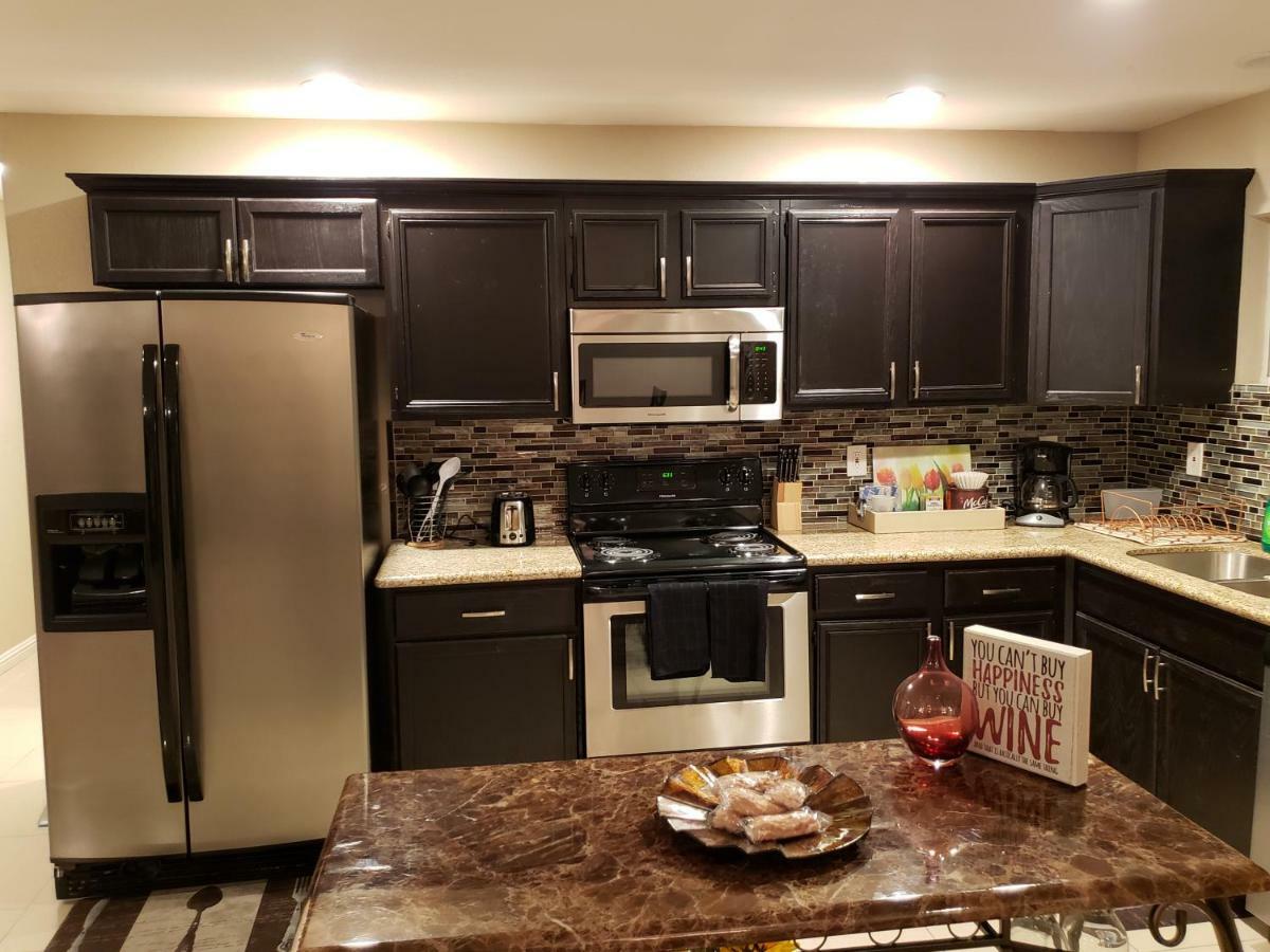 Beautiful 3 Bed/2 Bath Cozy Get Away Home Лас Вегас Екстериор снимка