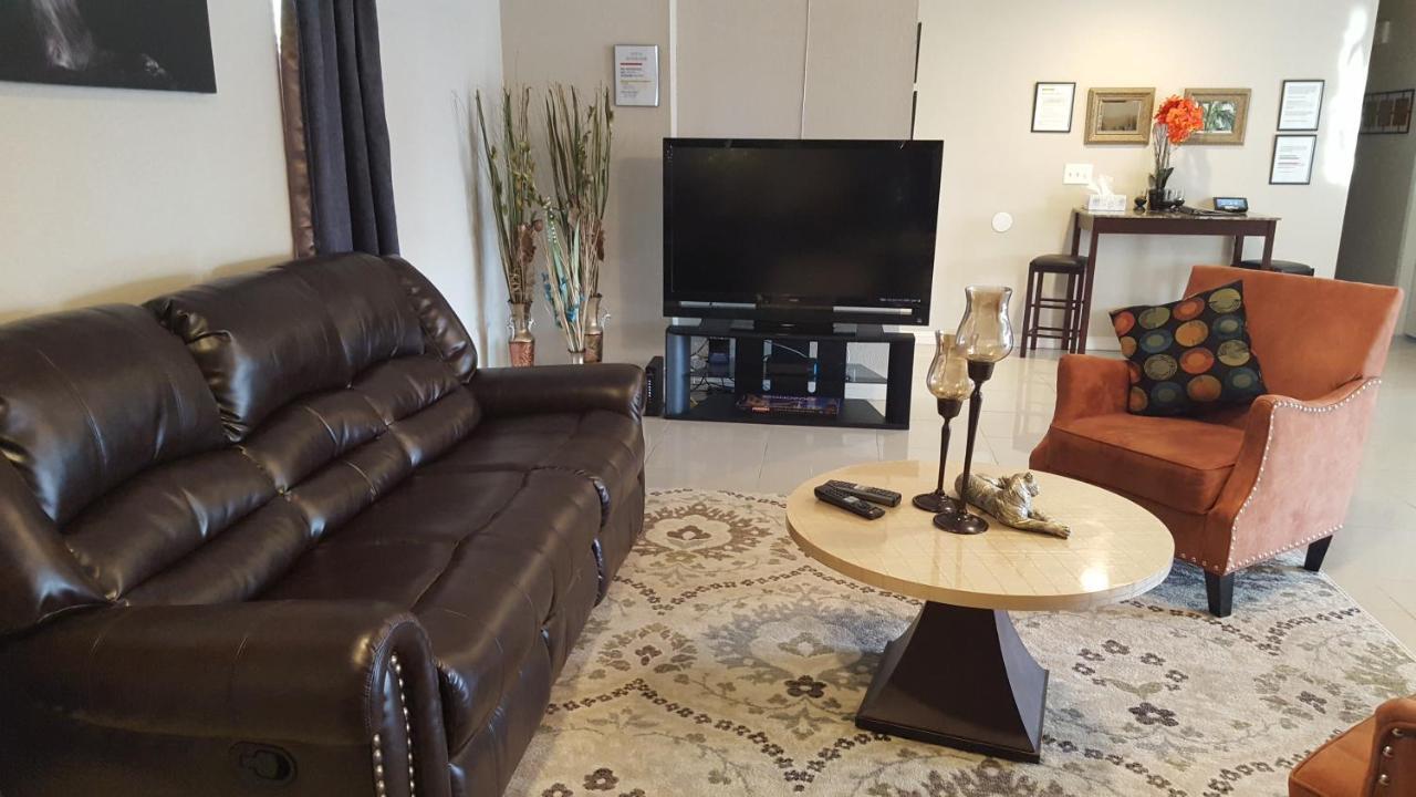 Beautiful 3 Bed/2 Bath Cozy Get Away Home Лас Вегас Екстериор снимка